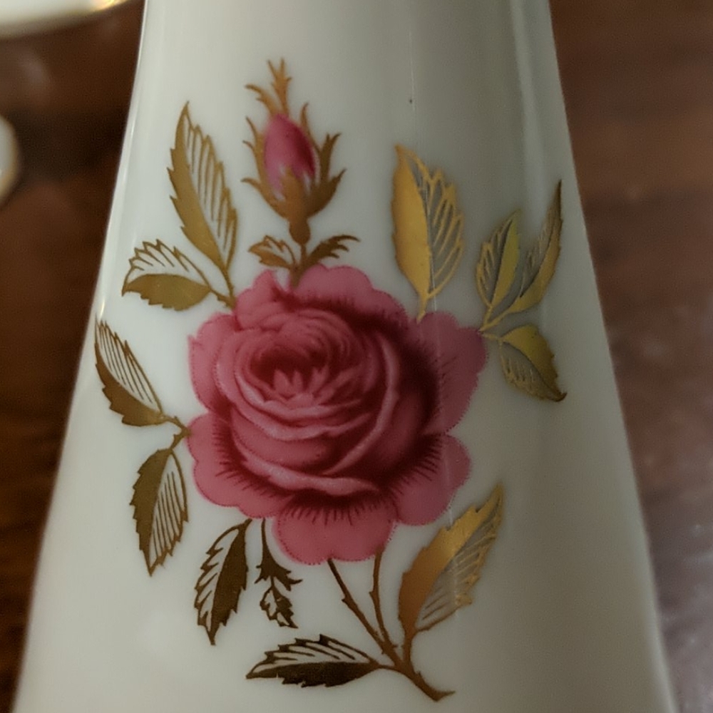 Lenox Rhodora Salt Shaker - Picture 3 of 4